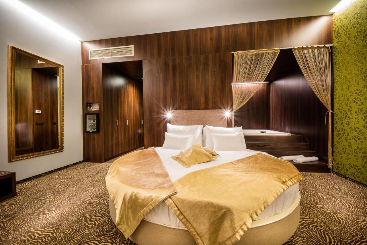 Rimske Terme Resort - Hotel Rimski Dvor リムスケ・トプリツェ エクステリア 写真
